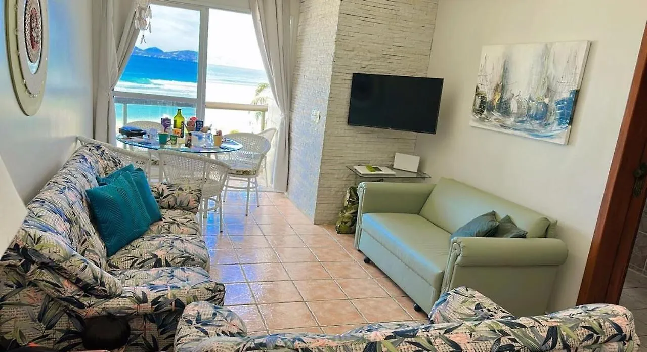 Praia Do Forte Luxo - Totalmente De Frente Para O Mar Cabo Frio Apartment